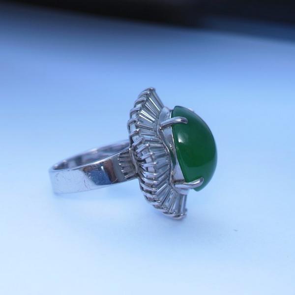 �����C�N�O�F�q�X�C�����O